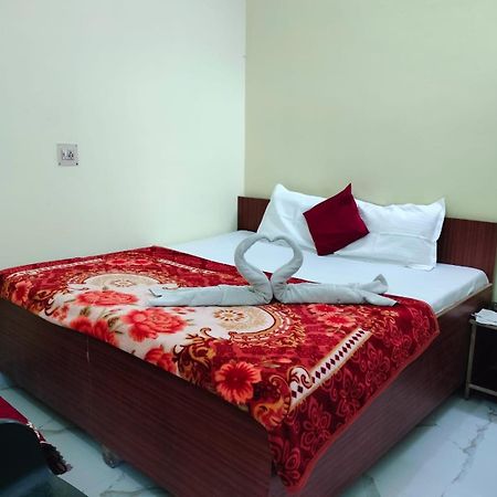 Jpm Guest House Varanasi Exteriör bild