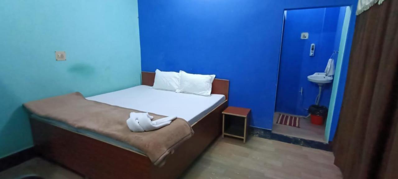 Jpm Guest House Varanasi Exteriör bild