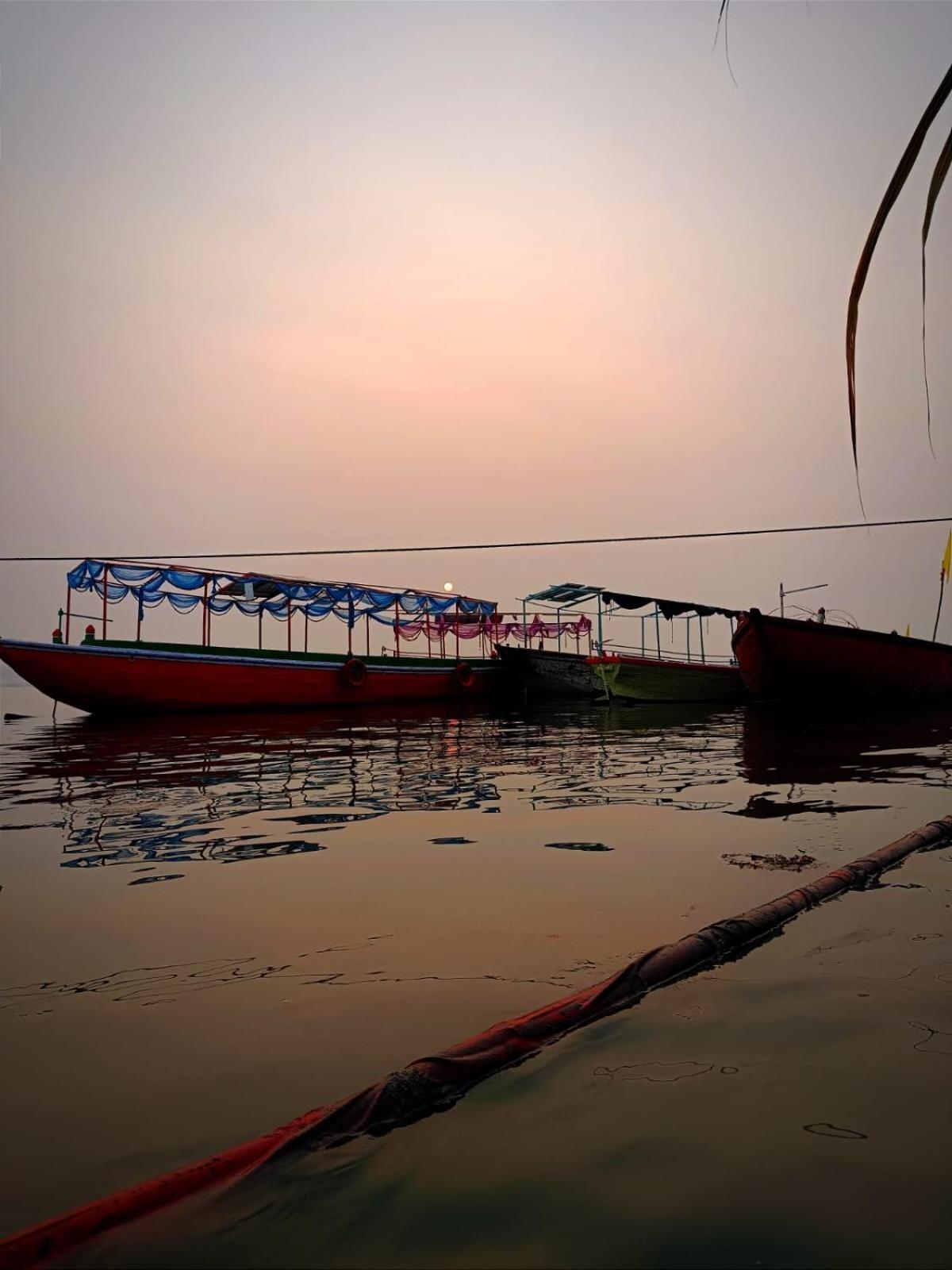 Jpm Guest House Varanasi Exteriör bild